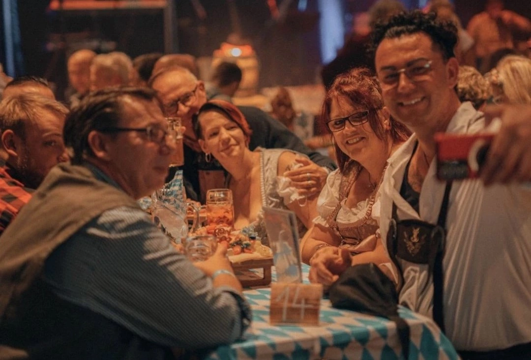 wiesn oktoberfest firmenfeier