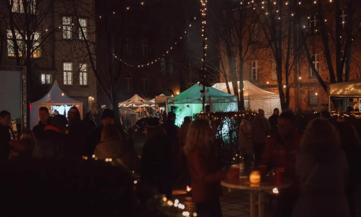 weihnachtsmarkt in der freiheit fünfzehn